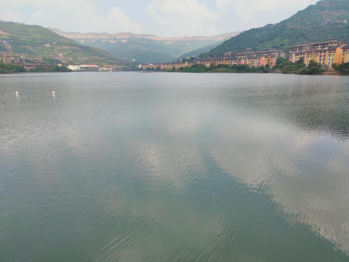2Bhk Lake View Apartment Lavasa Exterior foto