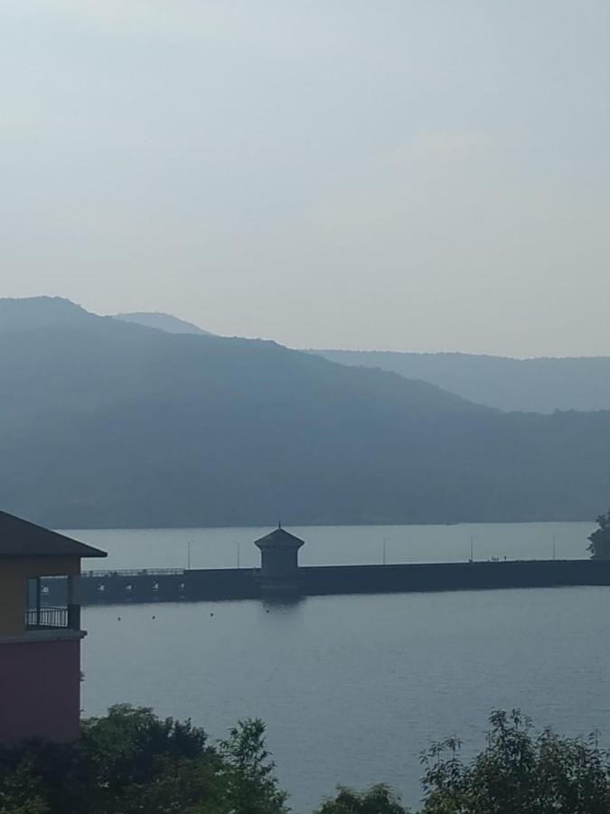 2Bhk Lake View Apartment Lavasa Exterior foto